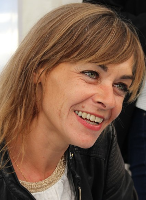 Аньєс Мартен-Люган - біографія та список книг