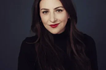 Дана Шварц - біографія та список книг