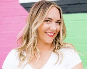 Дженна Еванс Велч - біографія та список книг