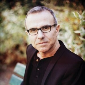 Филипп Бессон - біографія та список книг